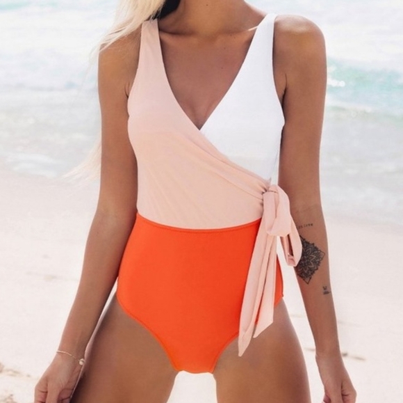 Cupshe Other - Cupshe One Piece Swimsuit Size XL